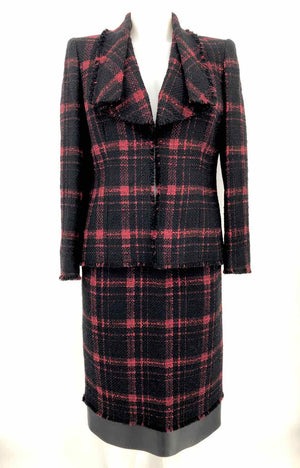 LAFAYETTE 148 Black Red Tweed Size 8  (M) Plaid Skirt Suit