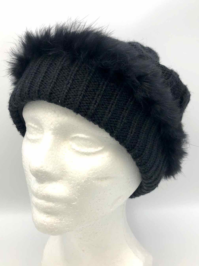 NILS Black Merino Wool & Cashmere Fur Pre Loved Pom Pom Beanie Hat