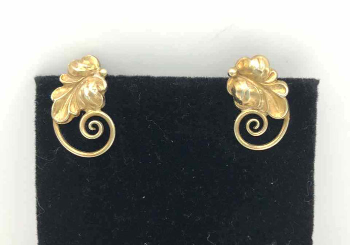 Gold Vintage 14k-Earring