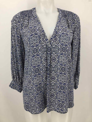 JOIE White Blue Silk Print V-Neck Size SMALL (S) Top