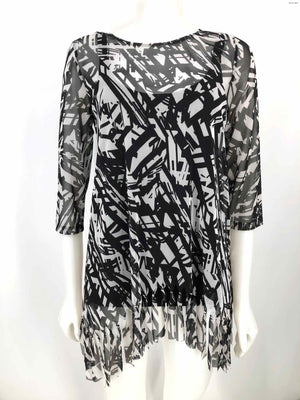 JOSEPH RIBKOFF Black Lt Gray Mesh Print 3/4 Sleeve Size 8  (M) Top