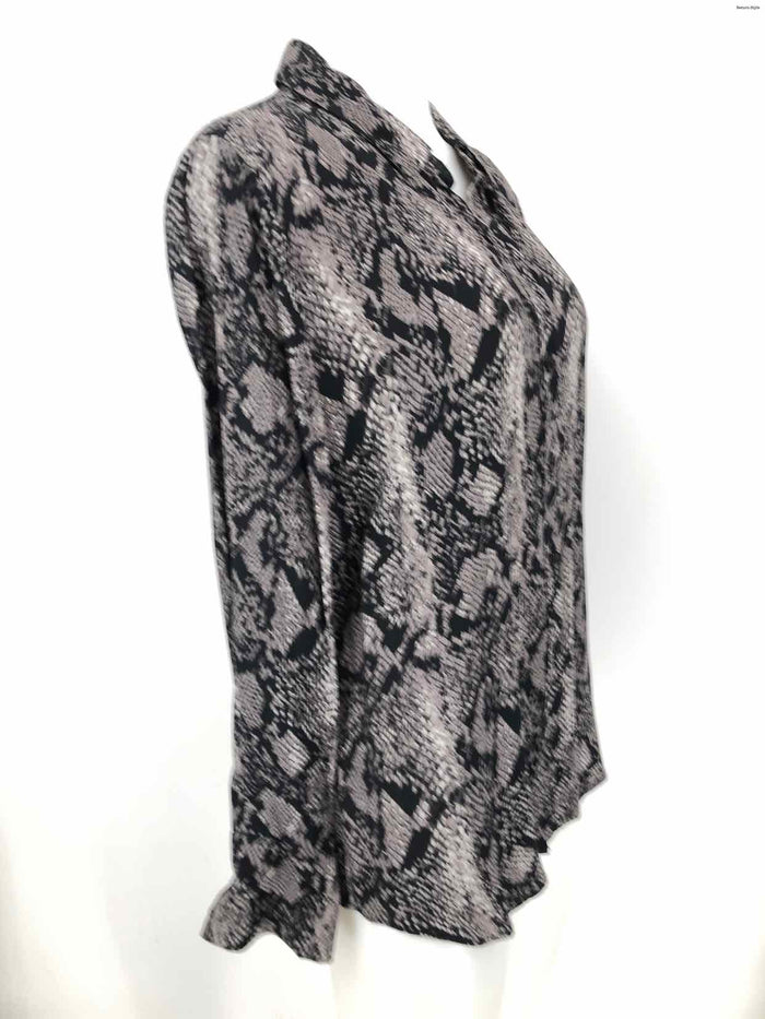 LAVENDER BROWN Gray Black Reptile Print Button Up Size MEDIUM (M) Top