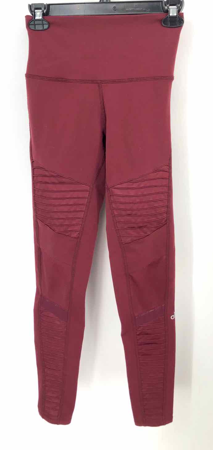 ALO Burgundy Ribbed Trim Longsleeve Size SMALL (S) Activewear Bottoms