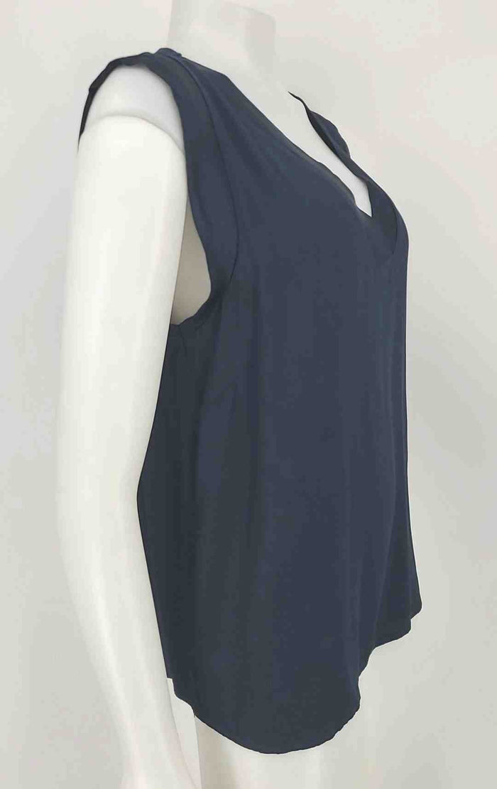 MILIO-MILANO Navy Made in Italy Sleeveless Size SMALL (S) Top