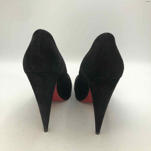 LOUBOUTIN Black Suede Heel Made in Italy Peep Toe Shoe Size 37 US: 7 Shoes