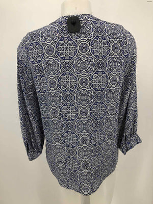 JOIE White Blue Silk Print V-Neck Size SMALL (S) Top