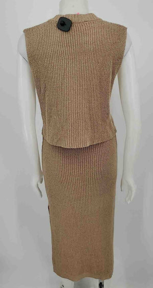 KATWALK Tan Knit V-Neck Top & Skirt Size SMALL (S) Skirt Set