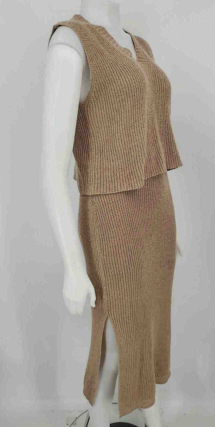 KATWALK Tan Knit V-Neck Top & Skirt Size SMALL (S) Skirt Set