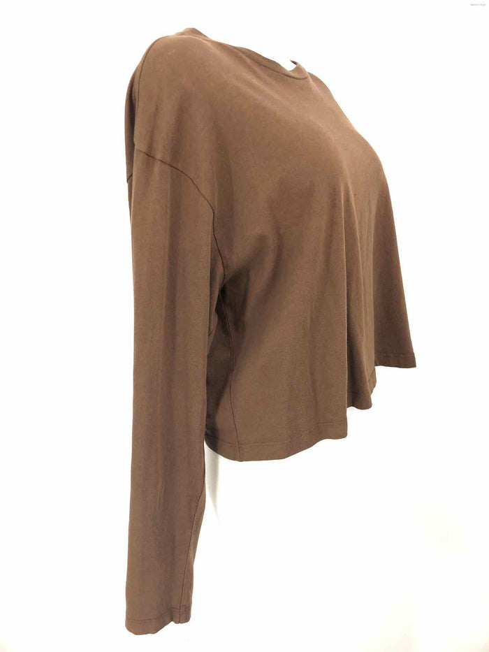 A GOLD E Brown Longsleeve Size LARGE  (L) Top