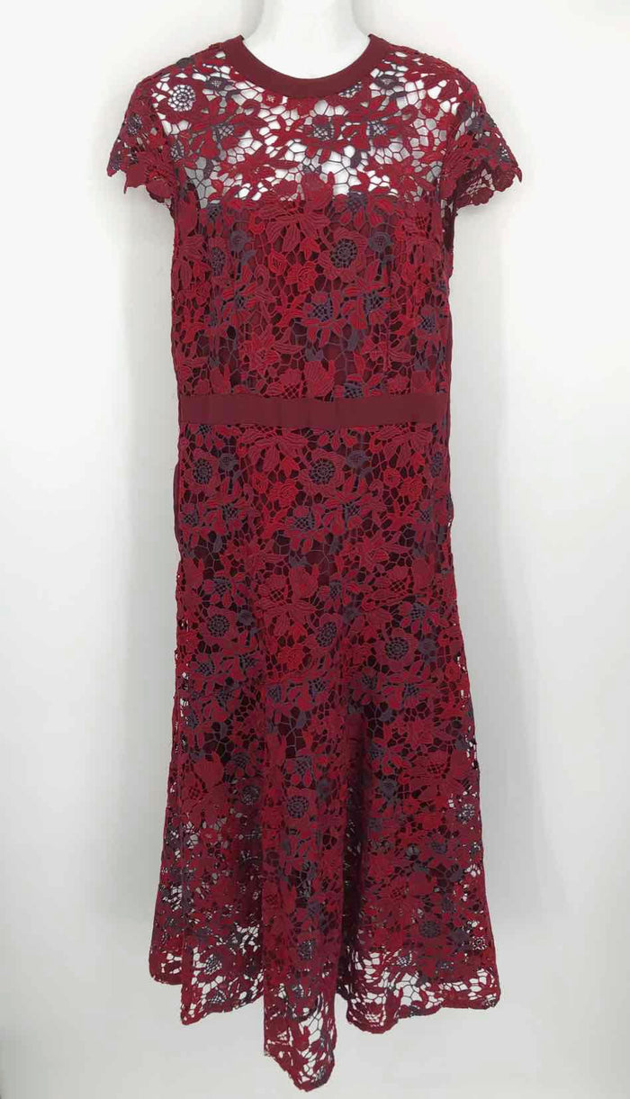 TAHARI Red Purple Applique Short Sleeves Size 8  (M) Dress