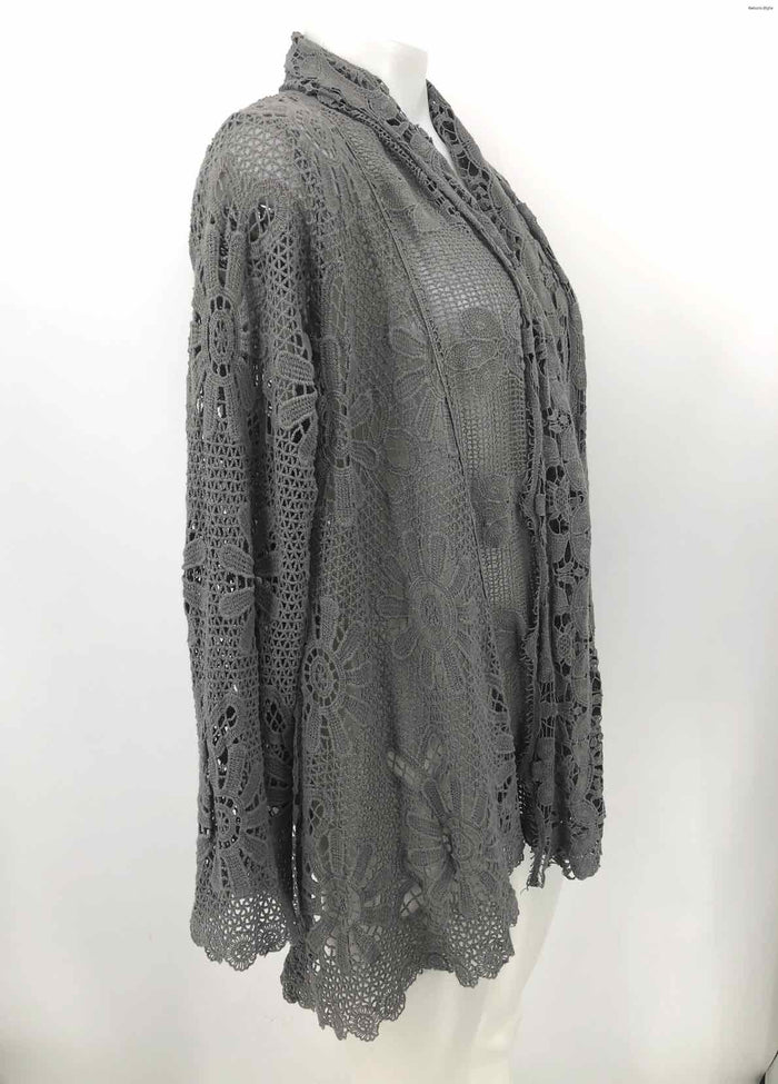 JOHNNY WAS Gray Crochet Wrap Size MEDIUM (M) Top