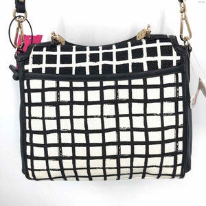 COACH Black & White Canvas & Leather Has Tag Grid Purse