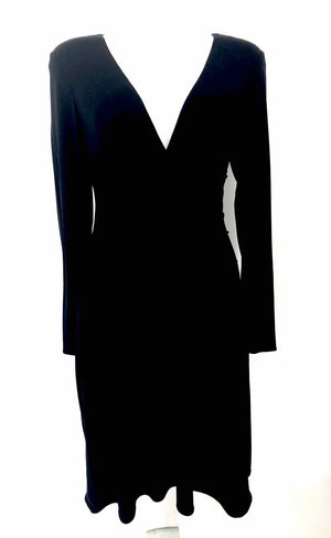 KAY UNGER Black Ruched Size 10  (M) Dress