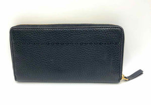 TORY BURCH Black Gold Pebbled Leather Zip Around Wallet