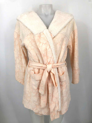 LILKA White Lt Pink Textured Wrap Size MEDIUM (M) Robe