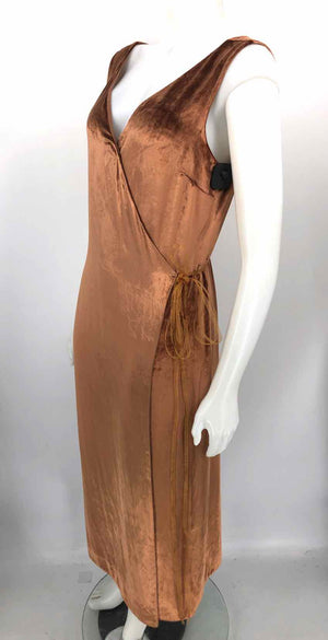 VINCE Tan Velvet Wrap Size MEDIUM (M) Dress