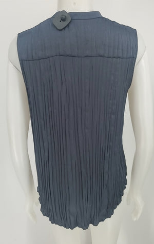 VINCE Navy Pleated Tank Size SMALL (S) Top