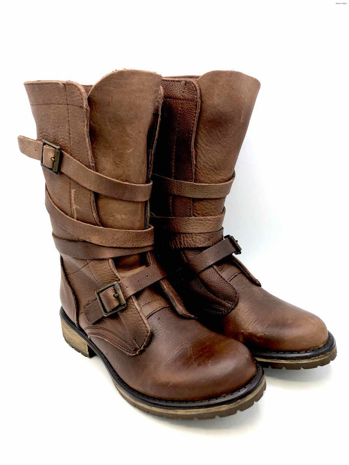 STEVE MADDEN Lt Brown Pebbled Leather Wrap Shoe Size 6-1/2 Boots