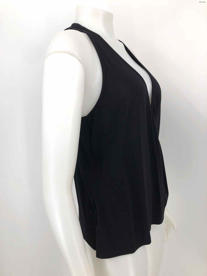 TRINA TURK Black Sleeveless Size MEDIUM (M) Top