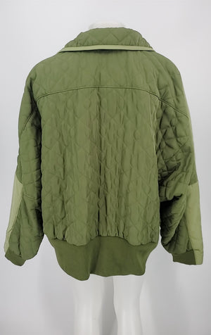 PILCRO Olive Quilted Snap Butttons Oversized Women Size LARGE  (L) Jacket