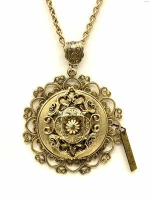 WHITING & DAVIS Goldtone Pre Loved Locket Pendant Necklace