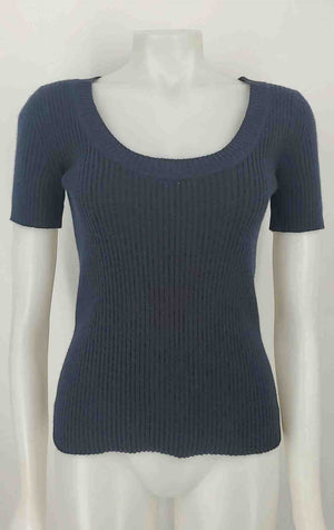 ST. JOHN Black Knit Crop Short Sleeves Size 6  (S) Sweater