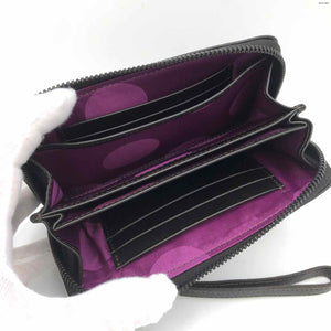 LONGCHAMP Black Leather Zip Around Wallet