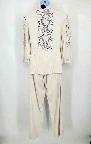 XCVI Off White Crochet trim Jacket & Pants Size SMALL (S) Pants Set