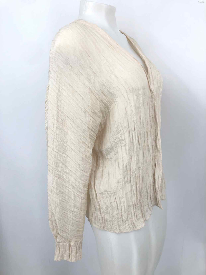 VINCE Cream Longsleeve Size SMALL (S) Top