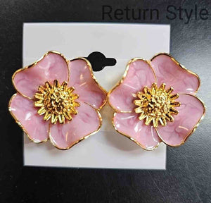 BAUER Goldtone Pink Enamel Vintage Flower Earrings