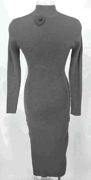 HEARTLOOM Olive Knit cut out Longsleeve Size LARGE  (L) Dress