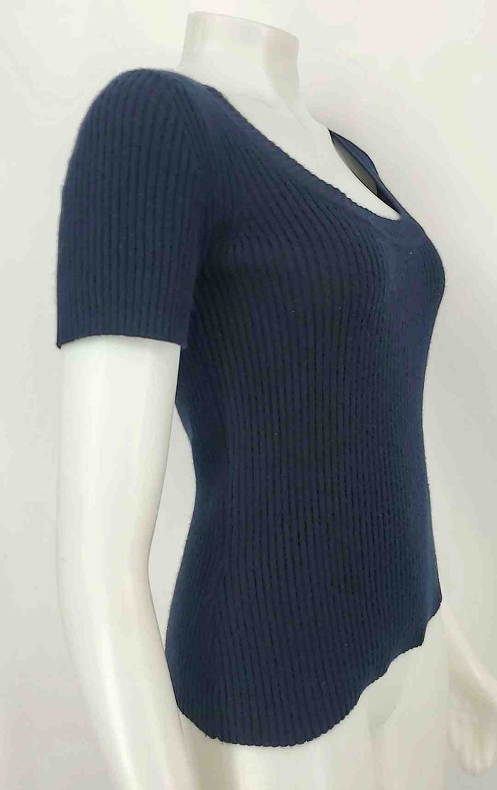 ST. JOHN Black Knit Crop Short Sleeves Size 6  (S) Sweater