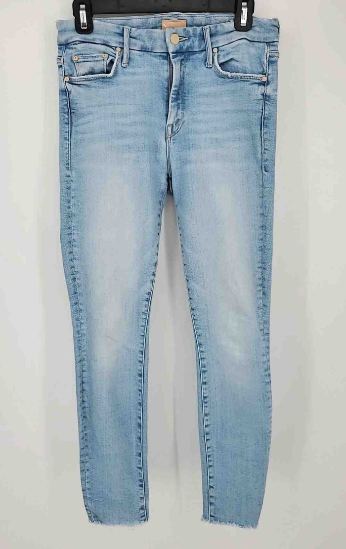 MOTHER Lt Blue Denim Ankle Fray Size 27 (S) Jeans