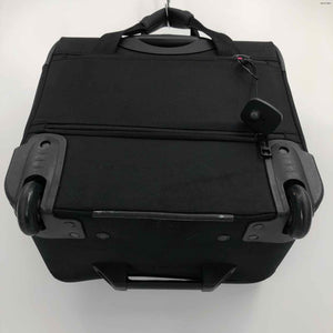 CALPAK Black Pre Loved - Partially Used Suitcase