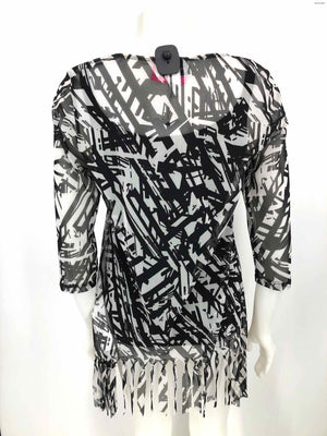 JOSEPH RIBKOFF Black Lt Gray Mesh Print 3/4 Sleeve Size 8  (M) Top