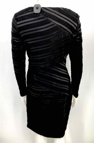 JOSEPH RIBKOFF Black Textured Size 8  (M) Dress