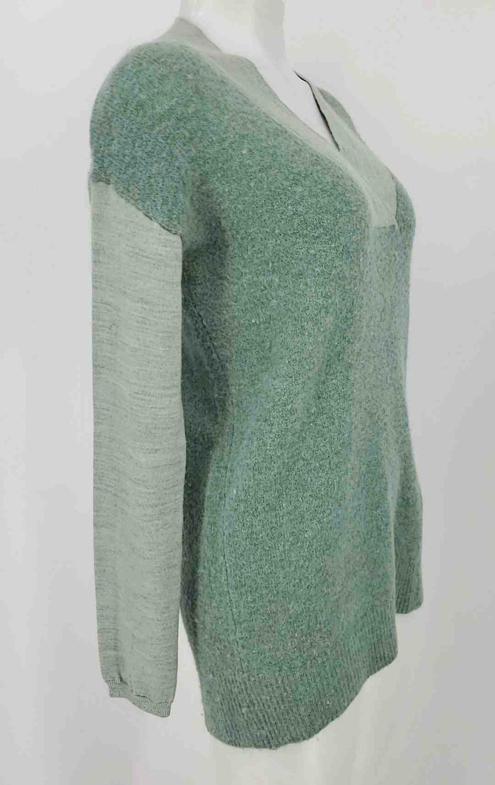 MOTH Green Wool Blend Longsleeve V-Neck Size SMALL (S) Sweater