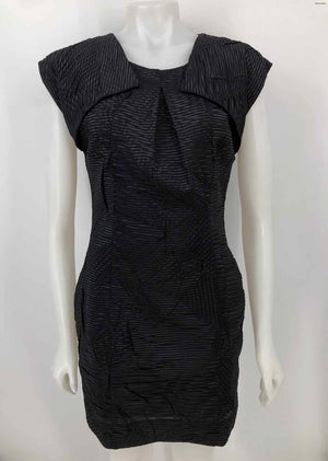 GESTUZ Black Print Short Sleeves Size SMALL (S) Dress