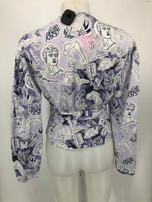 BAUM UND PFERDGARTEN Lavender White Print Wrap Size MEDIUM (M) Top