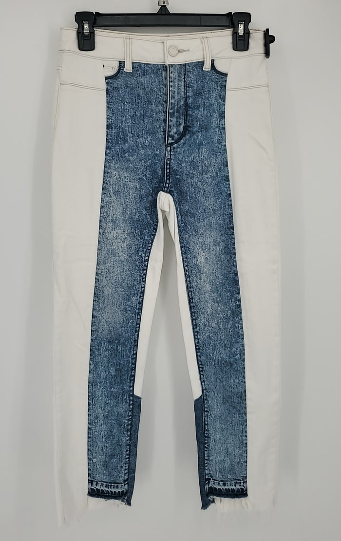 PAIGE Blue White Denim Patchwork Frayed Size 27 (S) Jeans