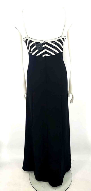 ST. JOHN Black White Knit Striped Trim Maxi Length Size 6  (S) Dress