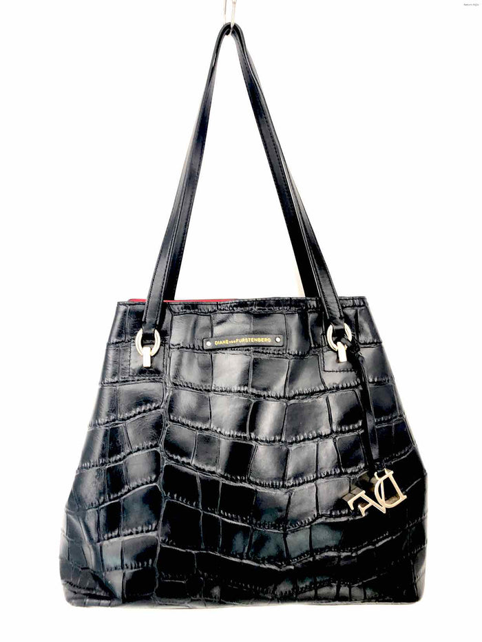 DVF - DIANE VON FURSTENBERG Black Gold Leather Pre Loved Mock Croc Purse