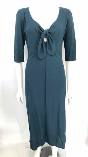 DE NOVO by Elizabeth Holiday Teal Tie Size SMALL (S) Dress