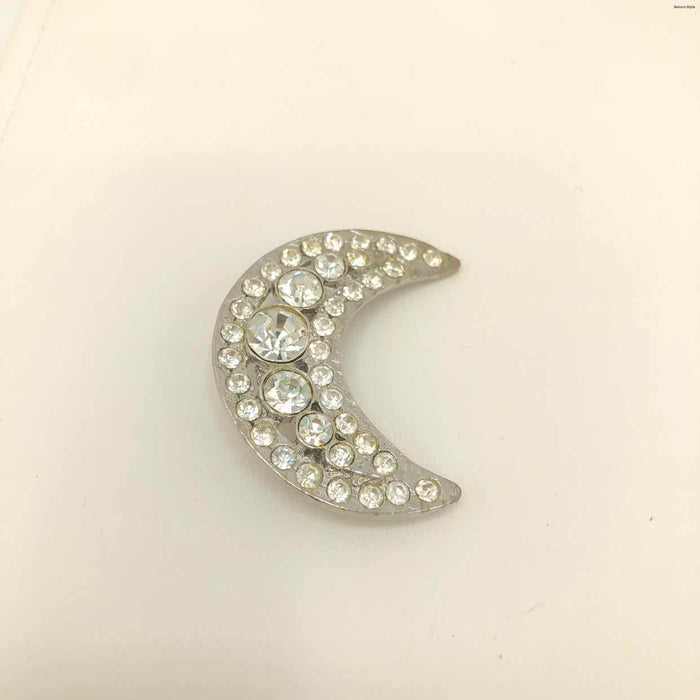 Silvertone Pre Loved Moon Brooch