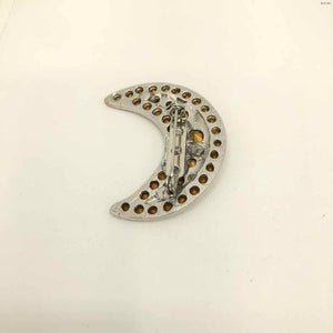 Silvertone Pre Loved Moon Brooch