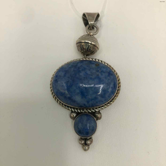 BEA TOM Blue Silver Sterling Silver Violane Pre Loved ss Pendant