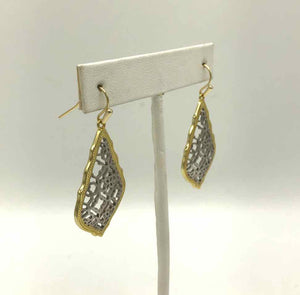 KENDRA SCOTT Silver Gold Filagree Drop Earrings