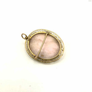 White 14K Gold Filagree 14k-Brooch