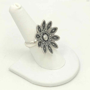 Sterling Silver Flower Adjustable SZ 8 Ring SS - ReturnStyle