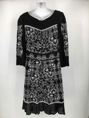 VANESSA VIRGINIA Black White Embroidered 3/4 Sleeve Size 10 (M) Dress - ReturnStyle